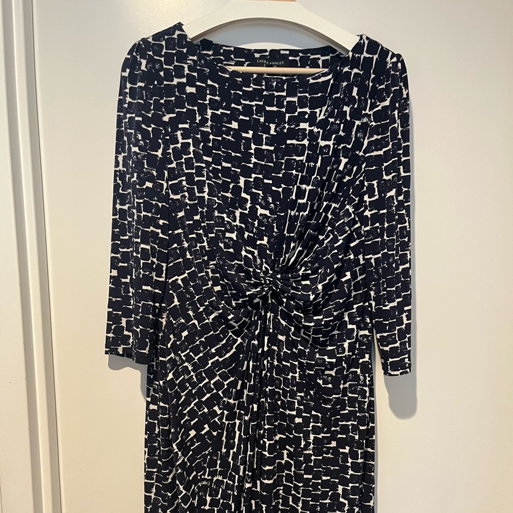 EUC Laura Ashley 3/4 sleeve dress UK 16/ US 12